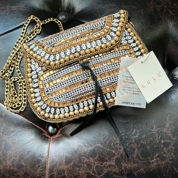 Lulu NYC brand new with tags cross body beaded chain flap purse - Picture 1 of 7